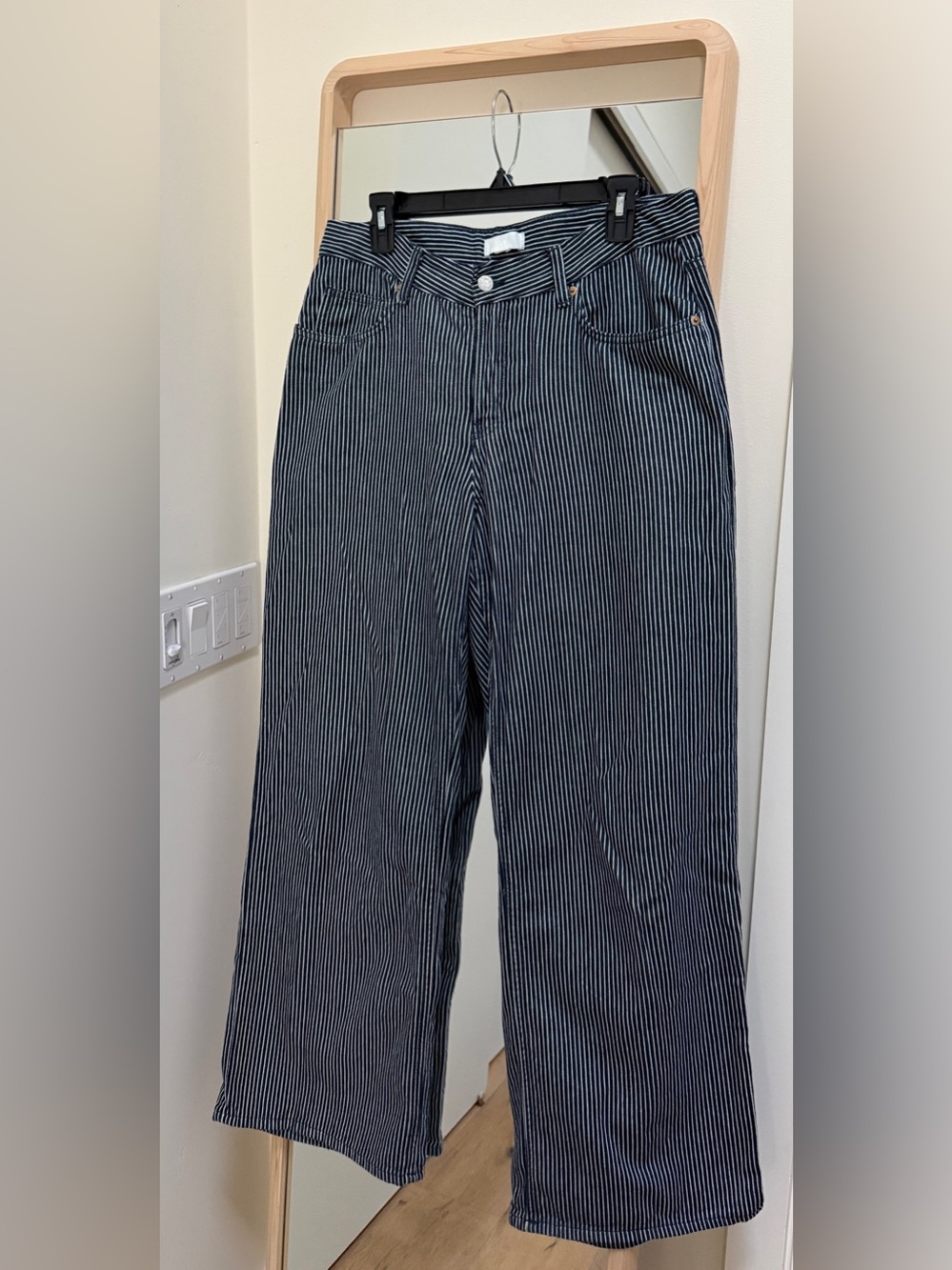 H&M Wide Cut Jeans Dark Denim Blue Striped | size 10